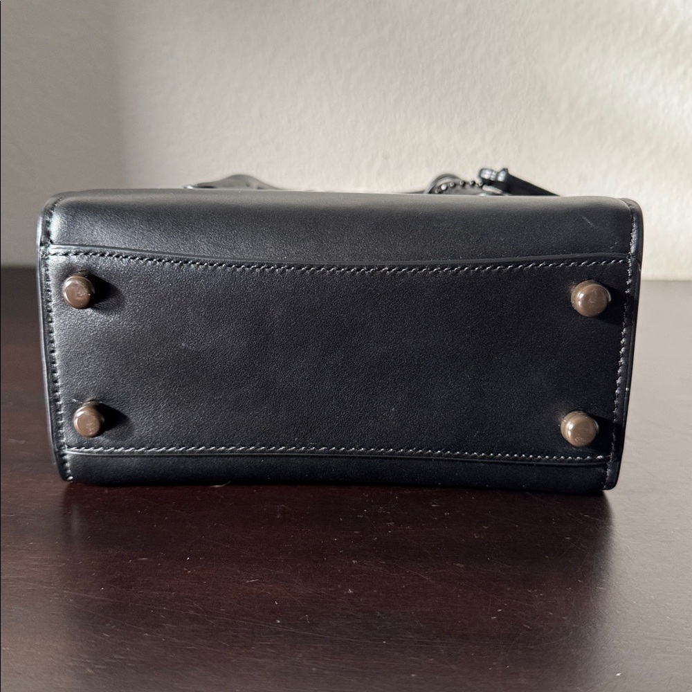 Coach Andrea Mini Carryall - Picture 3 of 9